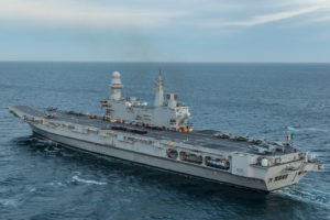 Navi Militari Portaerei Cavour L Ammiraglia Italiana Close Up