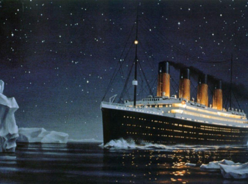 Incidente del Titanic sarebbe stato evitato con una progettazione corretta della manovrabilità