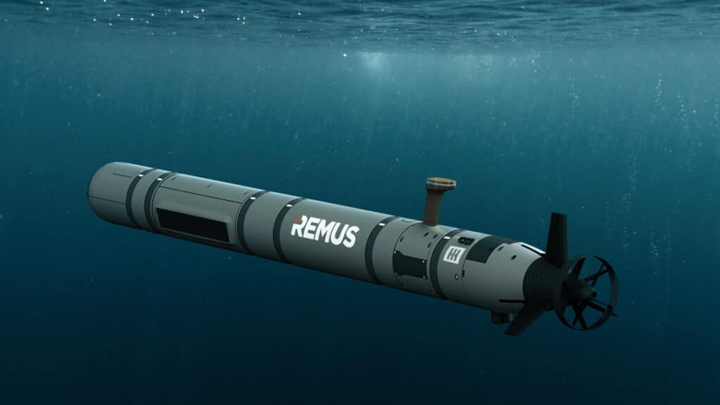 La compagnia HII fornisce soluzioni e tecnologie nel campo della Difesa e tra i suoi prodotti il più recente è REMUS 620. Appartiene alla categoria degli unmanned underwater vehicle (UUV), ovvero veicoli senza pilota subacquei.