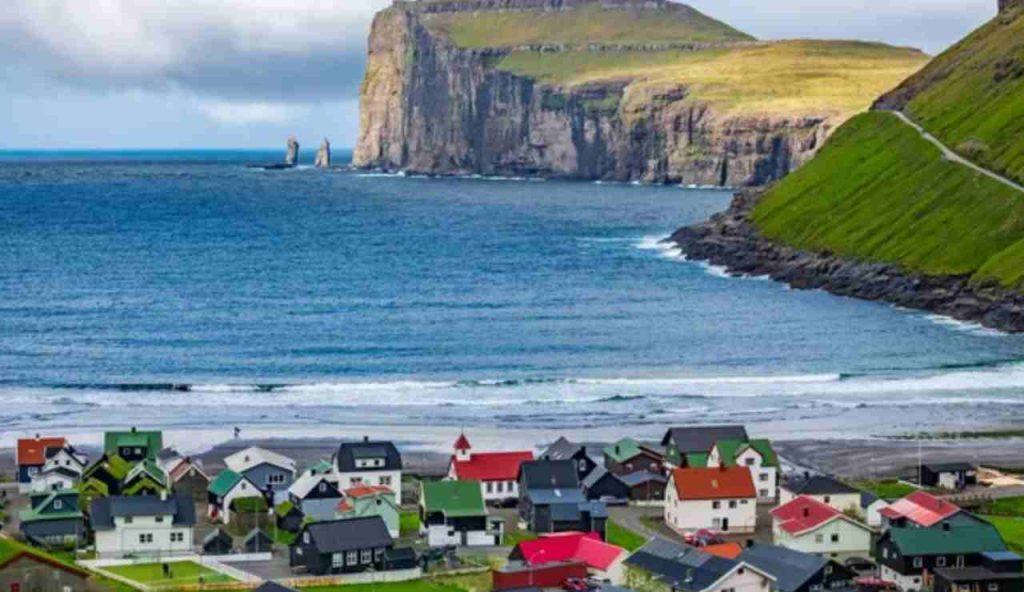 Splendido panorama delle Isole Faroe (Depositphotos foto)