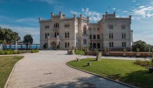 Castello Miramare, Triste